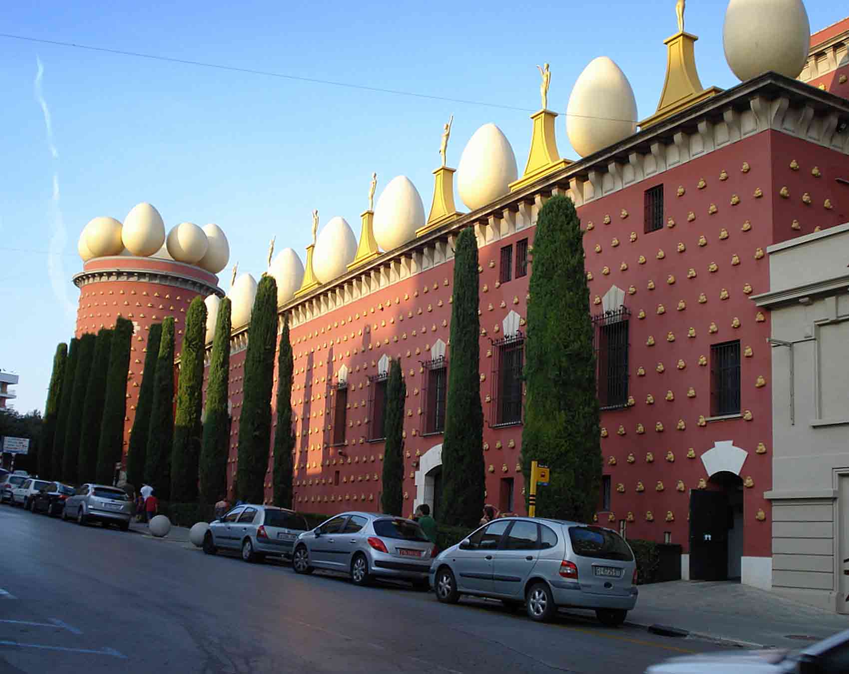 Excursión a Girona, Figueres y Museo Dalí desde Barcelona