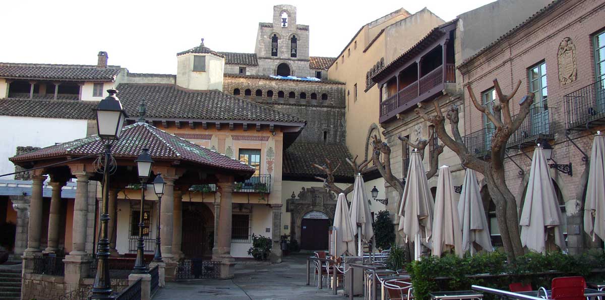 Barcelona: Poble Espanyol Museum Ticket (Spanish Village)