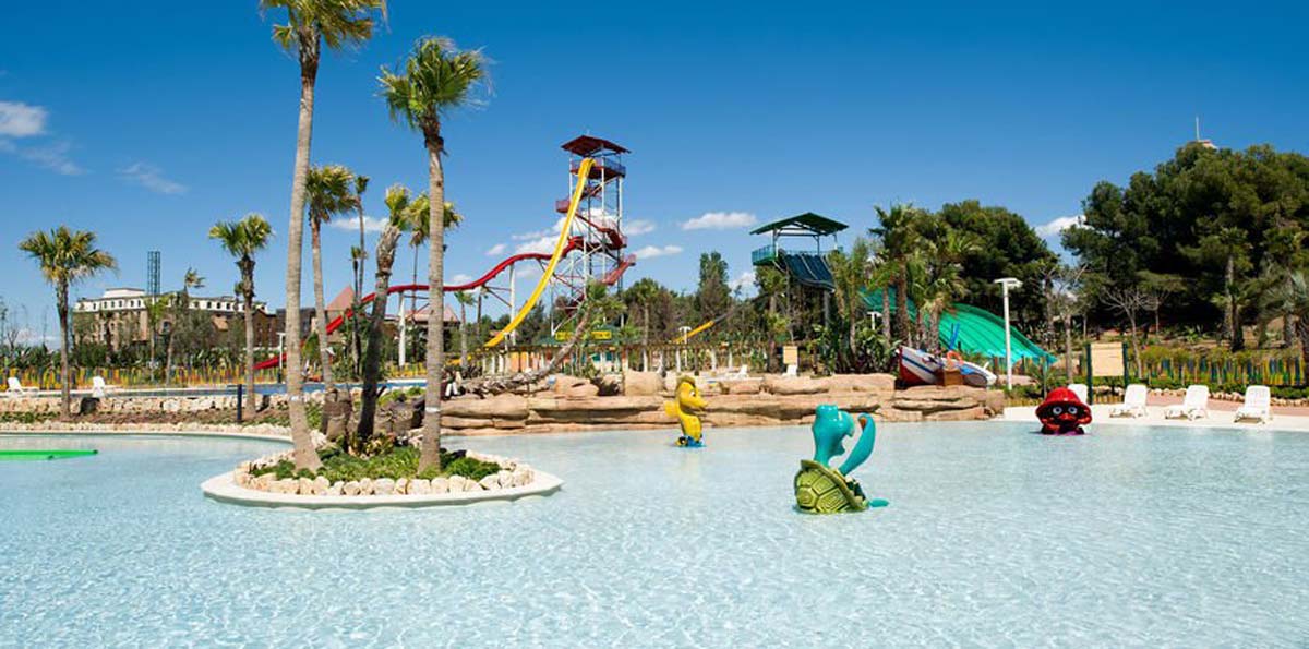 Costa Caribe Aquatic Park ticket & Bus from Barcelona