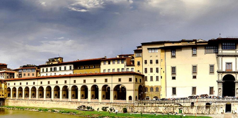 Florence Tour from Lucca: Uffizi & Accademia Gallery