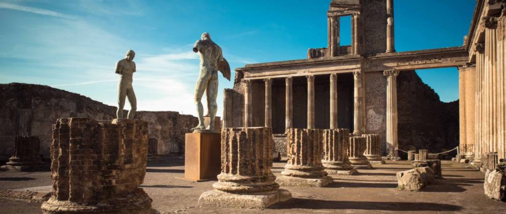Pompeii & Naples One Day Tour from Rome