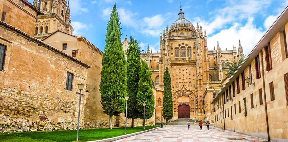 Ávila & Salamanca Tour from Madrid