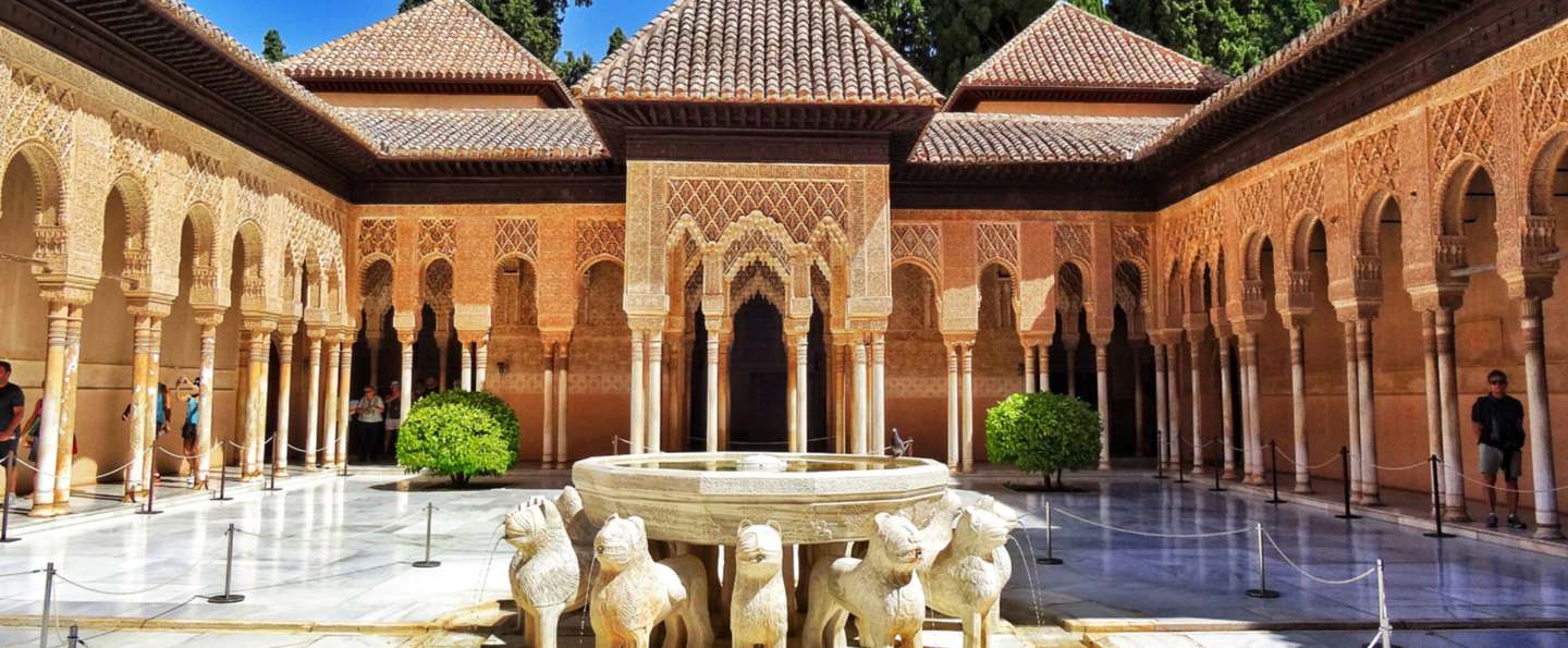 Andalusia Tour 7 days: Cordoba, Seville, Ronda & Granada from Madrid