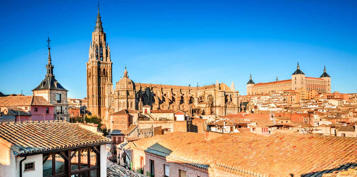 Seville, Cordoba and Granada Tour from Madrid in 4 days
