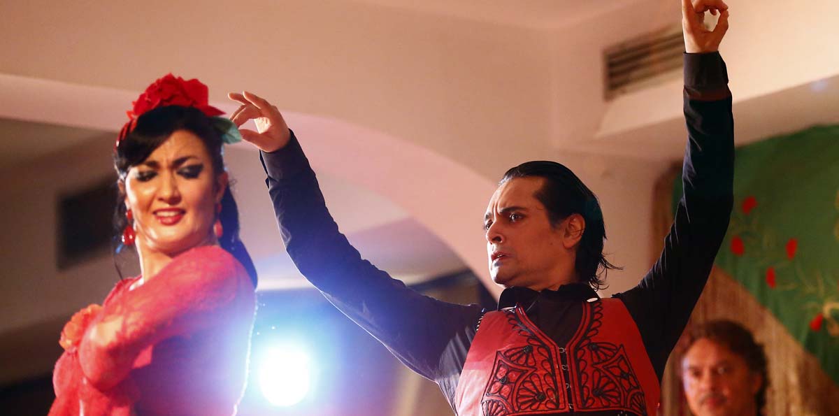 Madrid: Espectáculo Flamenco en Café de Chinitas con copa o cena