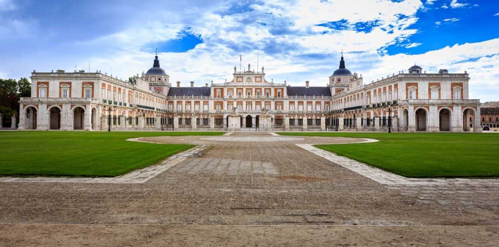 Monastery of El Escorial, Valley Of The Fallen  and Royal Site of Aranjuez Full Day Tour