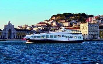 Autobús turístico de Lisboa 48 h y Crucero por el río Tajo Autobús turístico de Lisboa 48 h y Crucero por el río Tajo