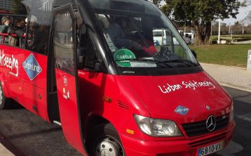 Lisbon Sightseeing Hop On Hop Off - Castle Line