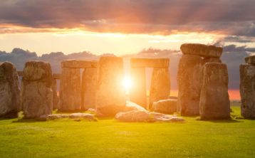 Tour a Stonehenge