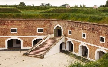 Excursión al Campo de Concentración Terezín Excursión al Campo de Concentración Terezín