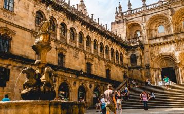 Circuito por Galicia, Cantabria y Portugal desde Barcelona en 13 días Circuito por Galicia, Cantabria y Portugal desde Barcelona en 13 días