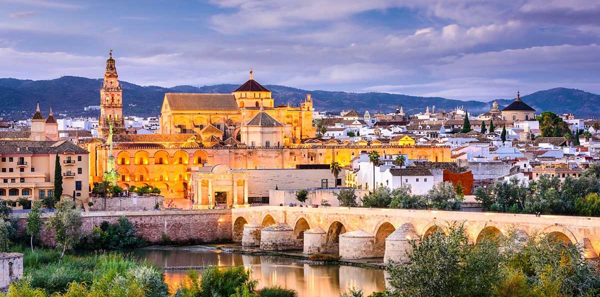 Visita guiada Córdoba: Judería, Casco histórico y Alcázar