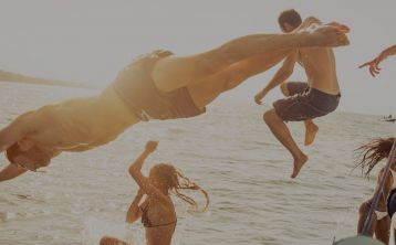 Paseo en barco por Sancti Petri con baño