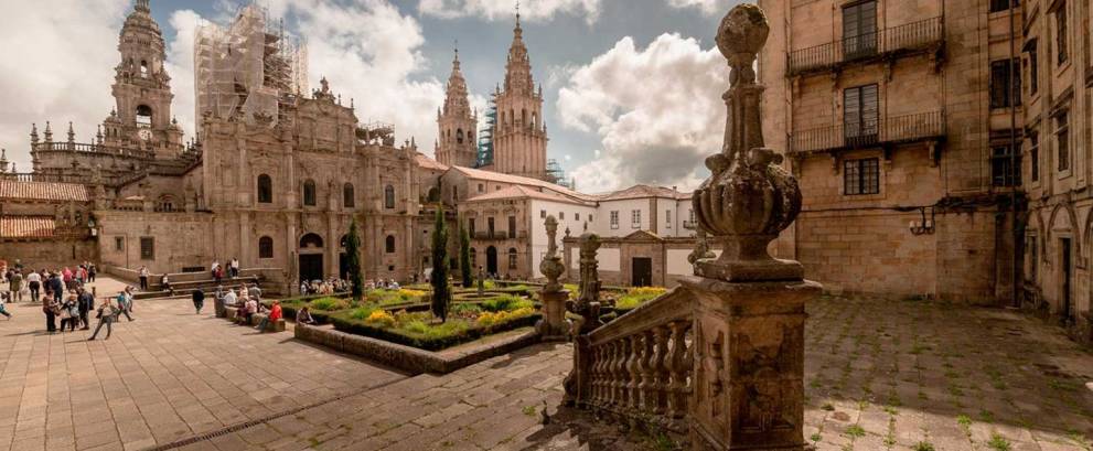 Tour por Santiago de Compostela al completo