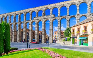 Tour por Segovia con Alcázar y Catedral