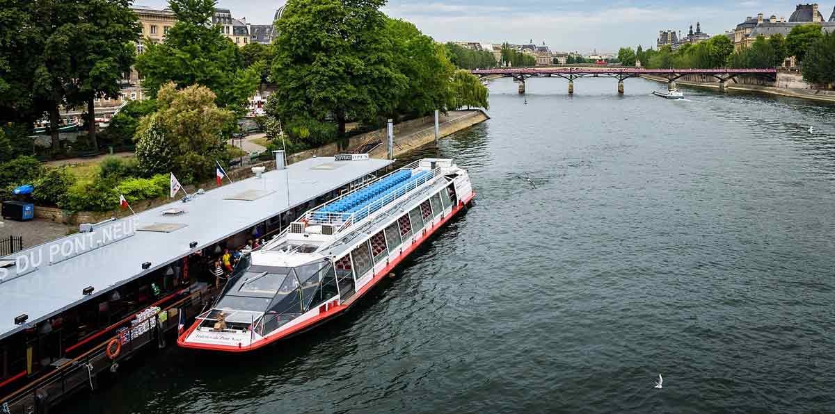 Paris Seine River Cruise & Lunch