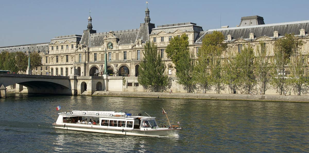 Crucero por el río Sena en París con almuerzo