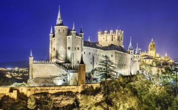 Visita guiada nocturna por Segovia Visita guiada nocturna por Segovia