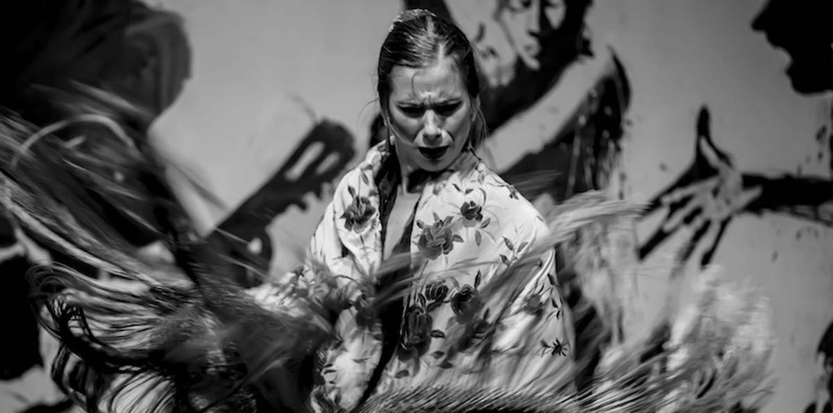 Sevilla: Espectáculo flamenco en Tablao Flamenco Álvarez Quintero