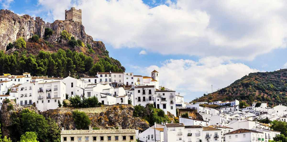 White Villages and Ronda Tour from Seville