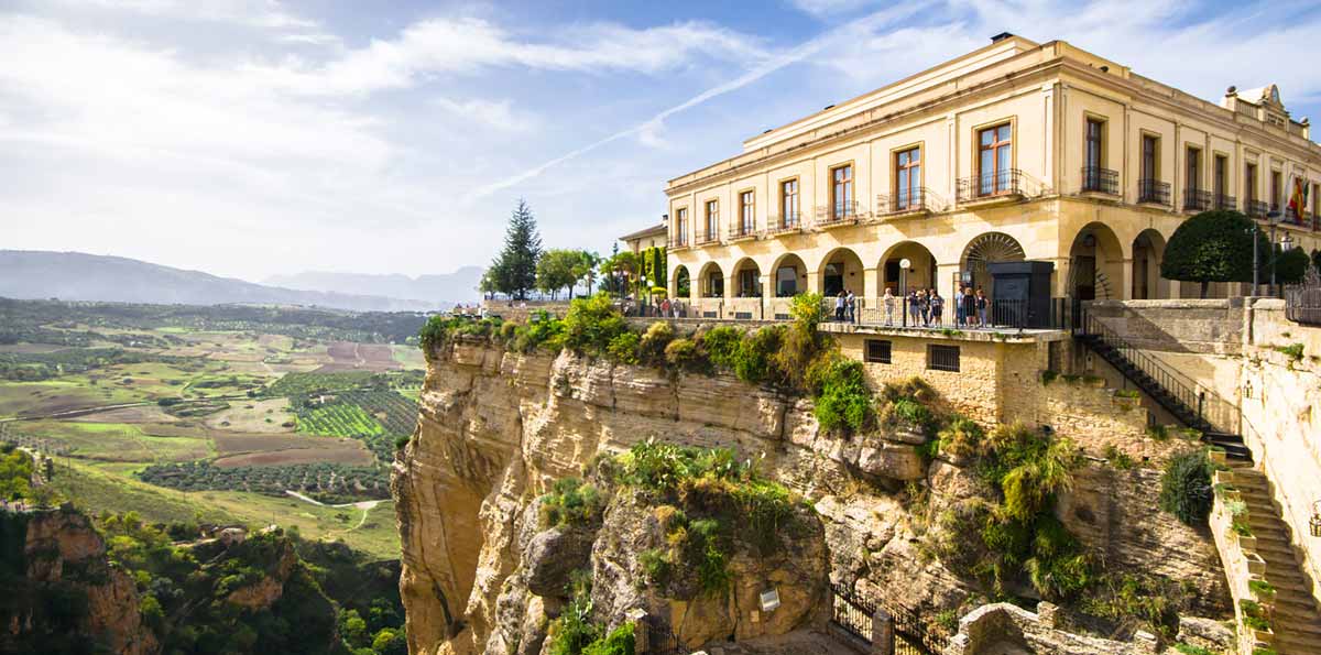 White Villages and Ronda Tour from Seville