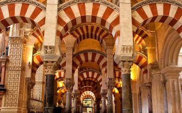 Excursión a Córdoba y Carmona desde Sevilla Excursión a Córdoba y Carmona desde Sevilla